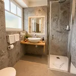 호텔 Muehlbacher - Inklusive Kostenfreiem Eintritt In Alpentherme 3*