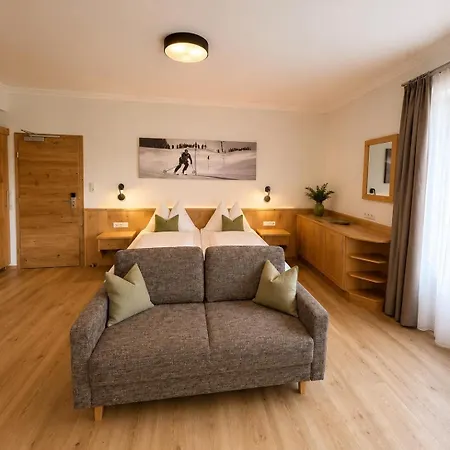 Muehlbacher - Inklusive Kostenfreiem Eintritt In Alpentherme Hotell Bad Hofgastein
