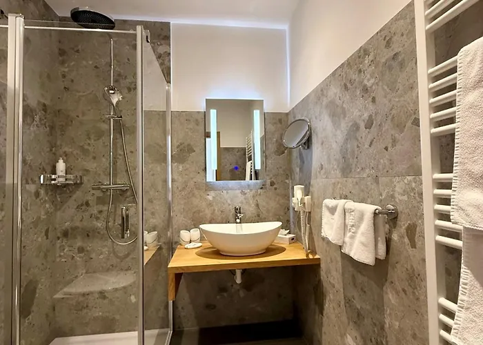 Отель Muehlbacher - Inklusive Kostenfreiem Eintritt In Alpentherme 3*